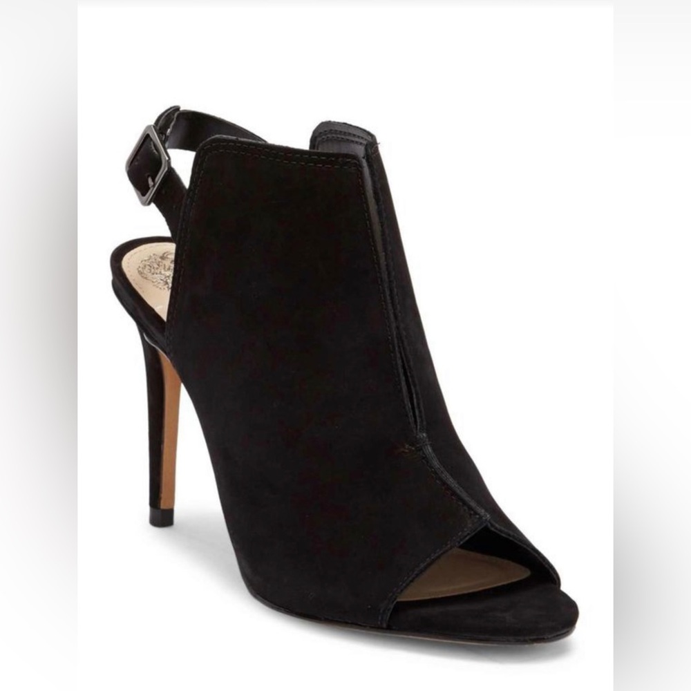 NIB Vince Camuto Black Booties